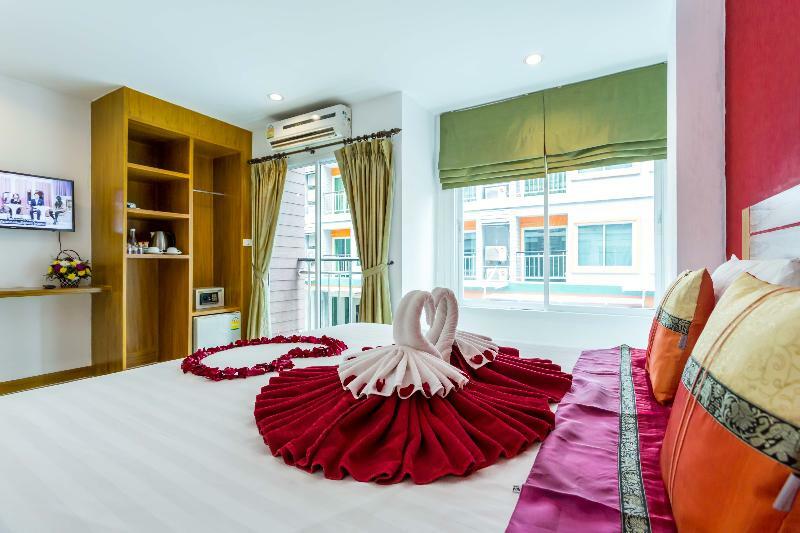 Pj Resortel Hotell Patong