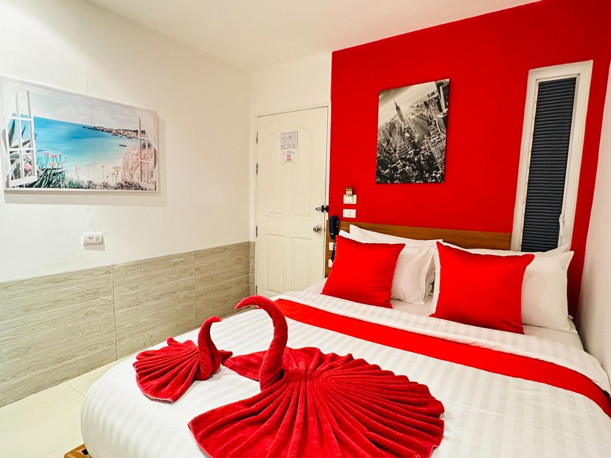 Pj Resortel Khách sạn 3*