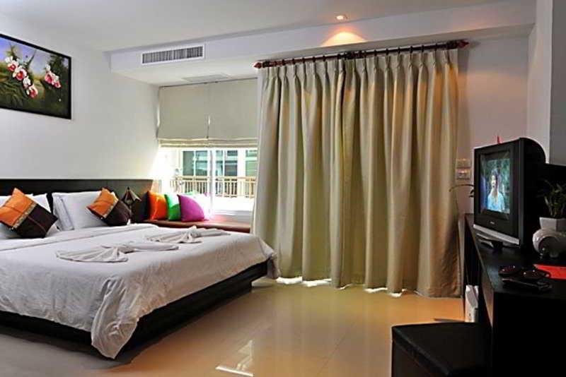 Pj Resortel